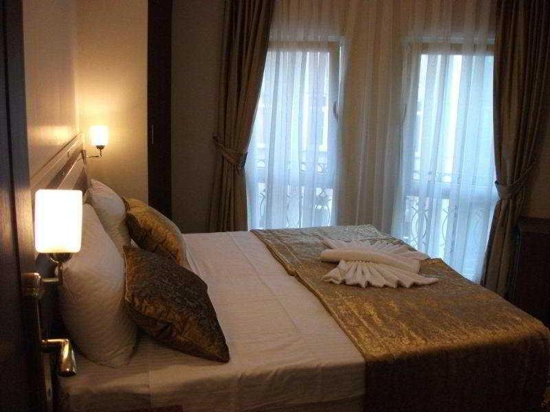 Grand Anatolia Hotel Istanbul Exterior foto